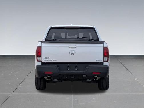 Platinum White Pearl 2023 Honda Ridgeline RTL