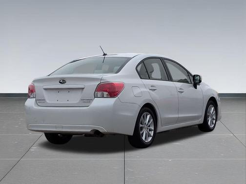 2013 Subaru Impreza 2.0i Premium