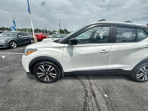 2018 Nissan Kicks SV