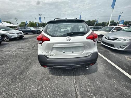 2018 Nissan Kicks SV