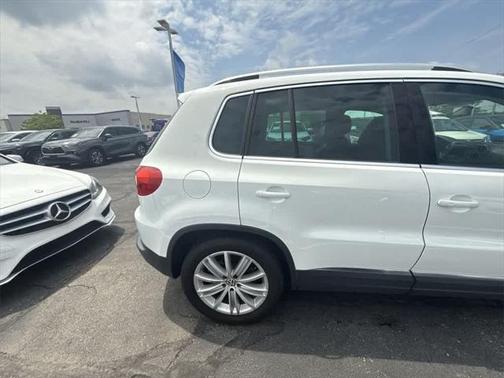 2014 Volkswagen Tiguan 4MOTION Auto SEL