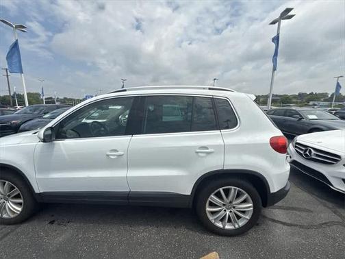 2014 Volkswagen Tiguan 4MOTION Auto SEL