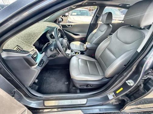 2019 Hyundai IONIQ Hybrid Limited