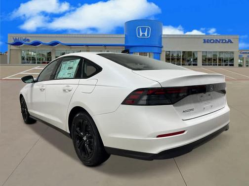 2025 Honda Accord Sport SE 1.5T