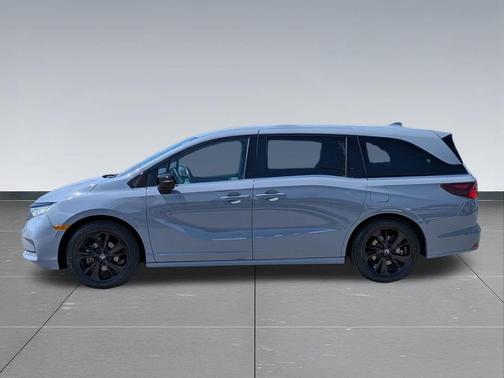 Sonic Gray Pearl 2023 Honda Odyssey Sport