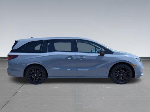 Sonic Gray Pearl 2023 Honda Odyssey Sport