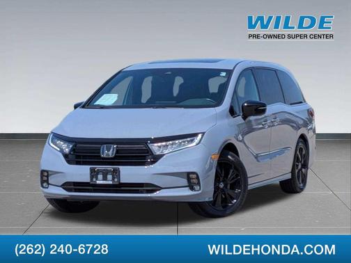 Sonic Gray Pearl 2023 Honda Odyssey Sport