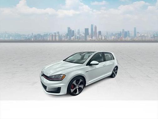 2016 Volkswagen Golf GTI 2.0T SE 4-Door