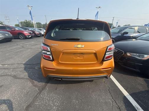 2017 Chevrolet Sonic LT
