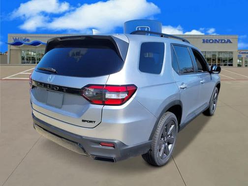 Solar Silver Metallic 2026 Honda Pilot Sport