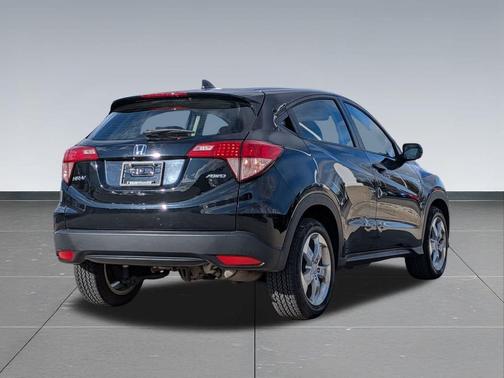 2017 Honda HR-V LX