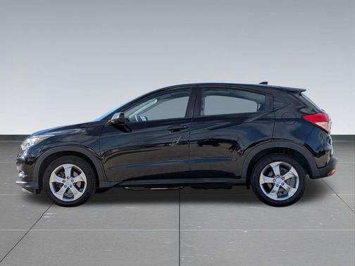 2017 Honda HR-V LX