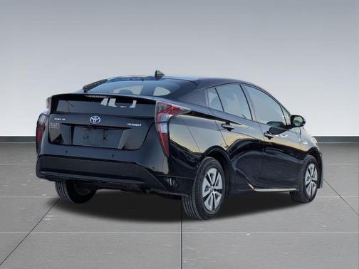 2018 Toyota Prius Two