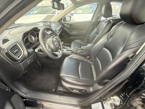 2016 Mazda Mazda3 i Grand Touring