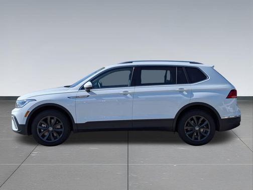 2024 Volkswagen Tiguan 2.0T SE 4MOTION