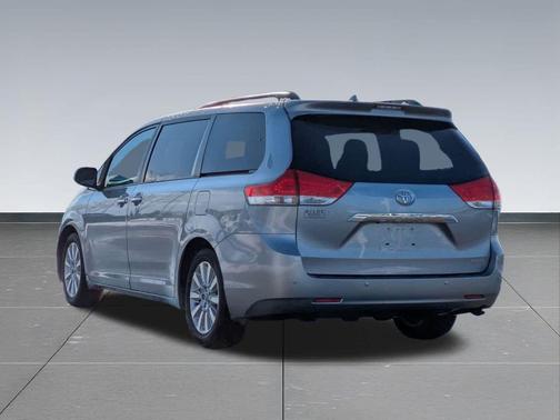 2012 Toyota Sienna Limited