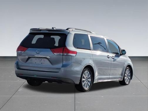 2012 Toyota Sienna Limited