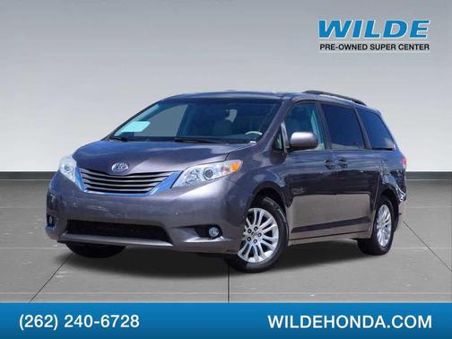 Predawn Gray Mica 2014 Toyota Sienna XLE