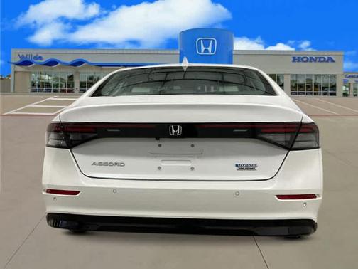 2025 Honda Accord Hybrid Touring