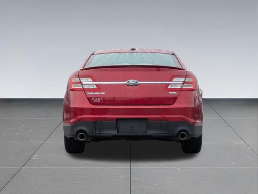 2016 Ford Taurus SEL