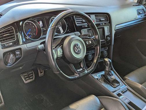 2015 Volkswagen Golf R 4-Door w/DCC & Navigation