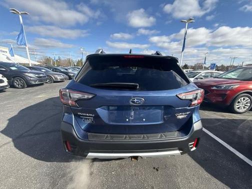 2020 Subaru Outback Touring