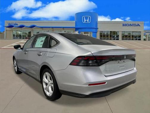 2025 Honda Accord LX 1.5T