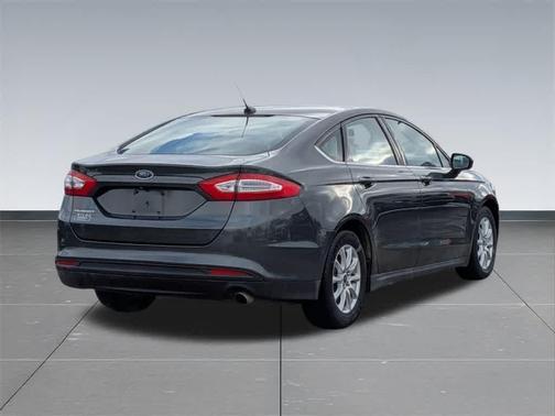 2015 Ford Fusion S
