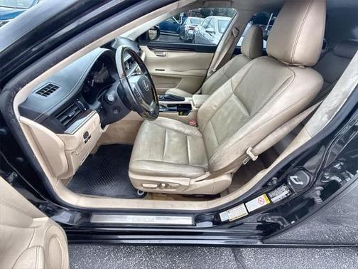 2013 Lexus ES 350 Base
