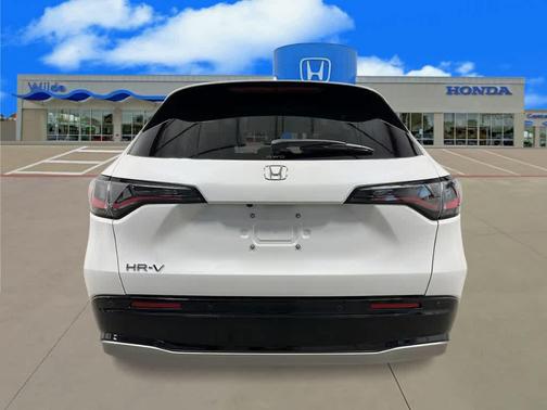Platinum White Pearl 2027 Honda HR-V EX-L