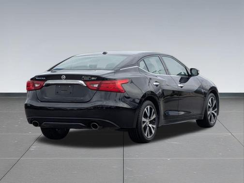 Super Black 2018 Nissan Maxima 3.5 SV