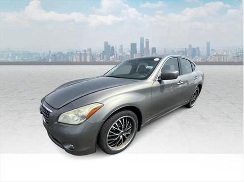 2012 INFINITI M56x Base