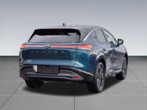 Aurora Blue Pearl Metallic/Super Black 2025 Nissan Murano Platinum