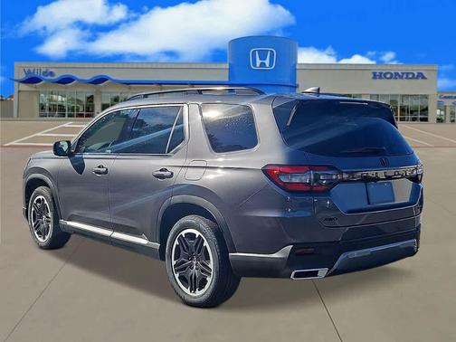 2026 Honda Pilot Touring 8-Passenger