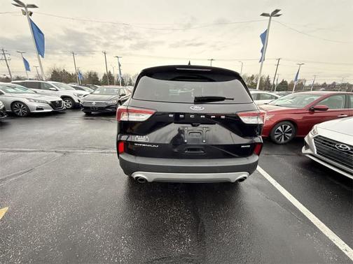 2021 Ford Escape Titanium