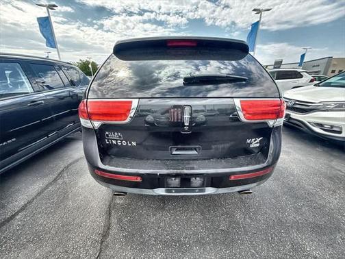 2013 Lincoln MKX Base