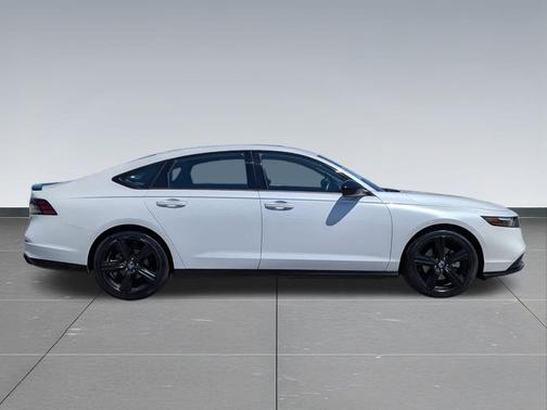 Platinum White Pearl 2023 Honda Accord Hybrid Base