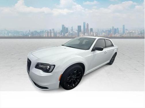 2022 Chrysler 300 Touring
