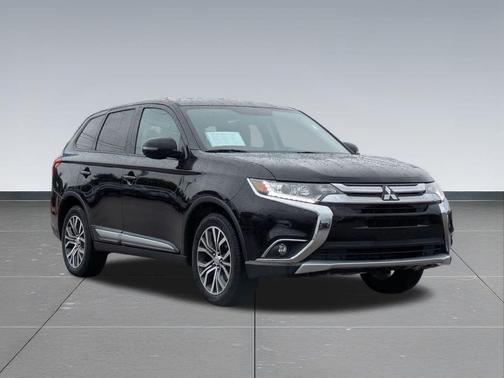 2017 Mitsubishi Outlander SE