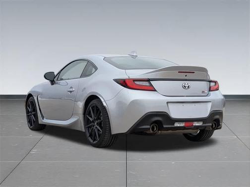 2024 Toyota GR86 Premium