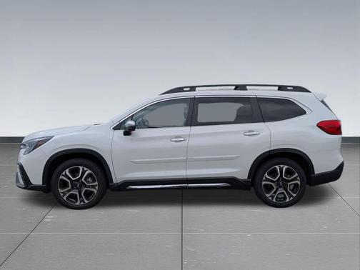 Crystal White Pearl 2023 Subaru Ascent Touring 7-Passenger
