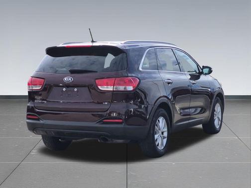 Sangria 2018 Kia Sorento LX