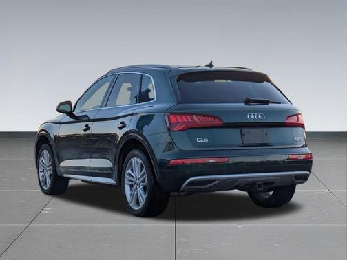 2018 Audi Q5 2.0T Premium Plus
