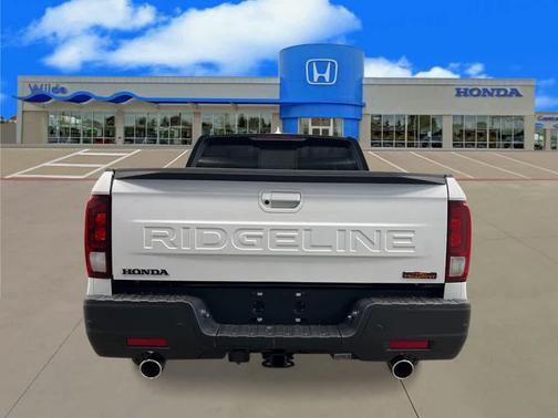 Platinum White Pearl 2026 Honda Ridgeline TrailSport