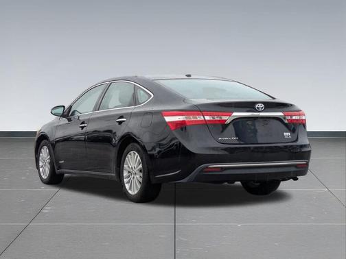 2013 Toyota Avalon Hybrid XLE Touring