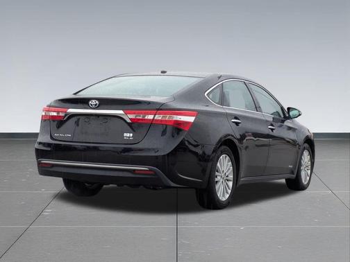 2013 Toyota Avalon Hybrid XLE Touring
