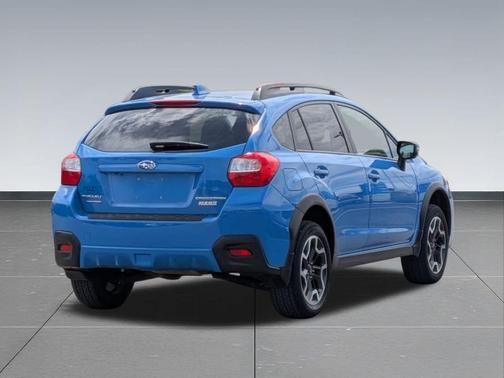 Hyper Blue 2016 Subaru Crosstrek 2.0i Limited