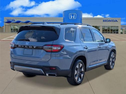 2026 Honda Pilot Touring 8-Passenger