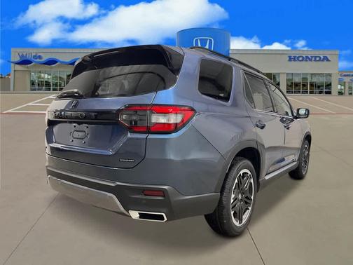2026 Honda Pilot Touring 8-Passenger