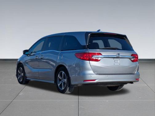 2019 Honda Odyssey Touring